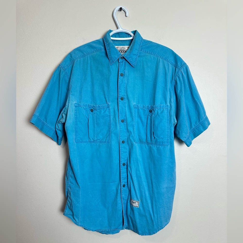 Levi’s Size M Men's Blue Button-Up Shirt